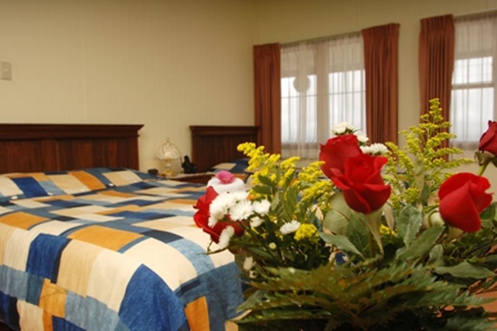 Hotel Las Brumas Cartago Camera foto
